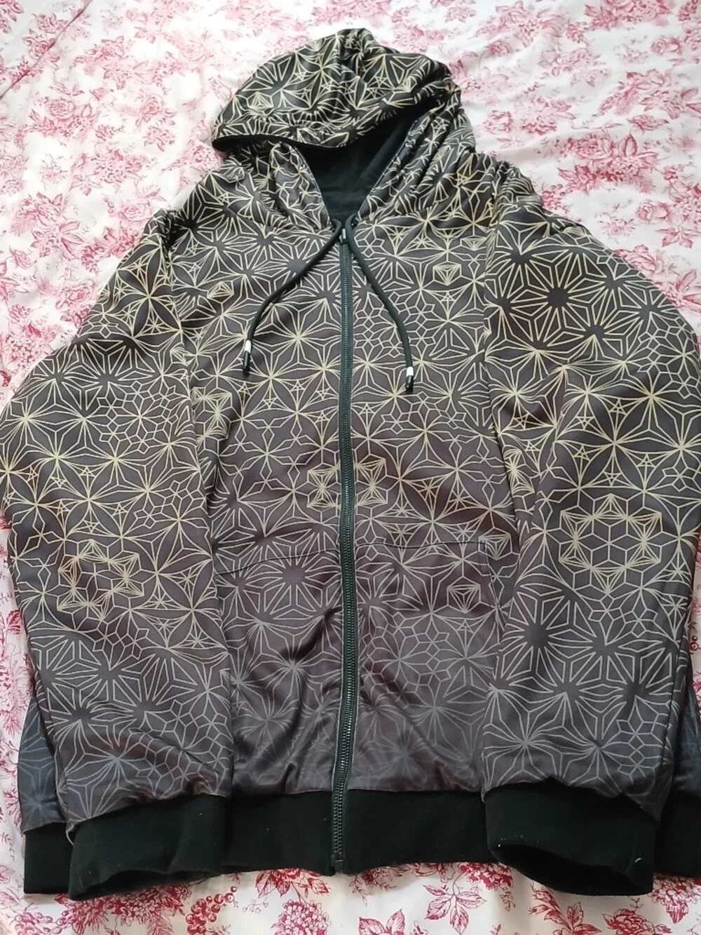 Threyda Gold Slope Reversible Hoodie XL